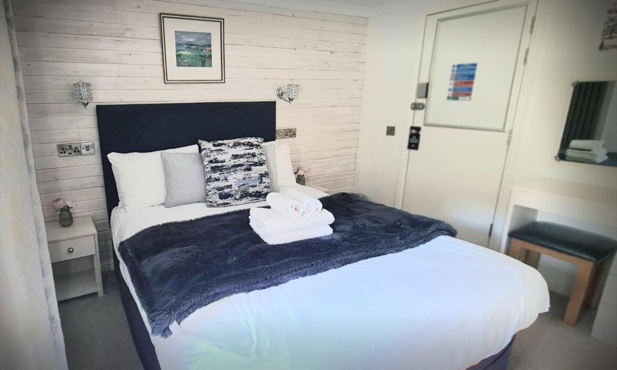 Black Bull Inn, 3* Moffat