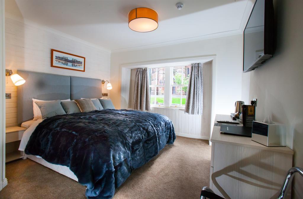 Black Bull Inn,